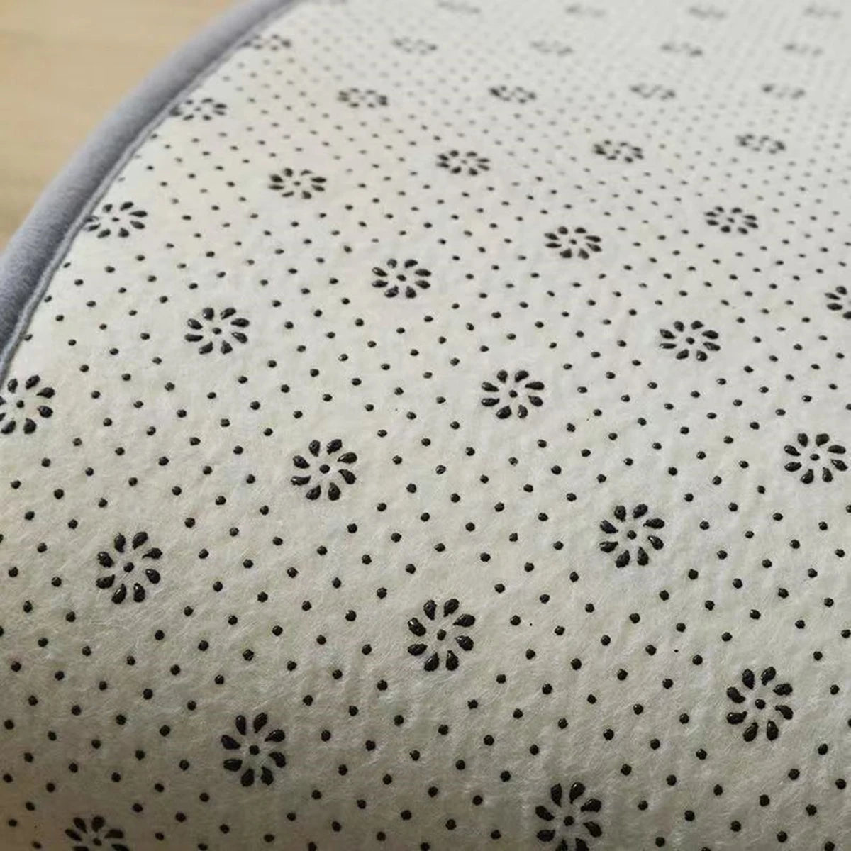 Chic Cobblestone Design Kitchen Mat – Soft, Washable & Anti-Skid