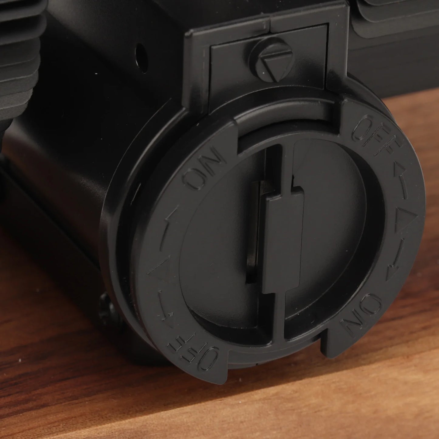 Vintage Flip Page Clock – Classic Mechanical Timepiece