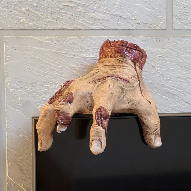 Ventayo – Animated Halloween Scary Hand Prop