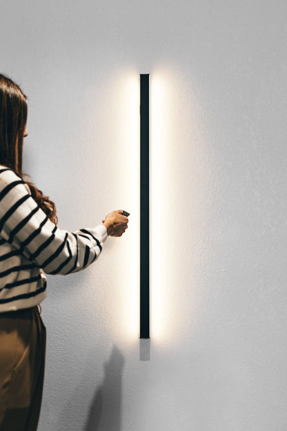 Minimalist Linear Wall Lamp with LED Atmosphere Lighting