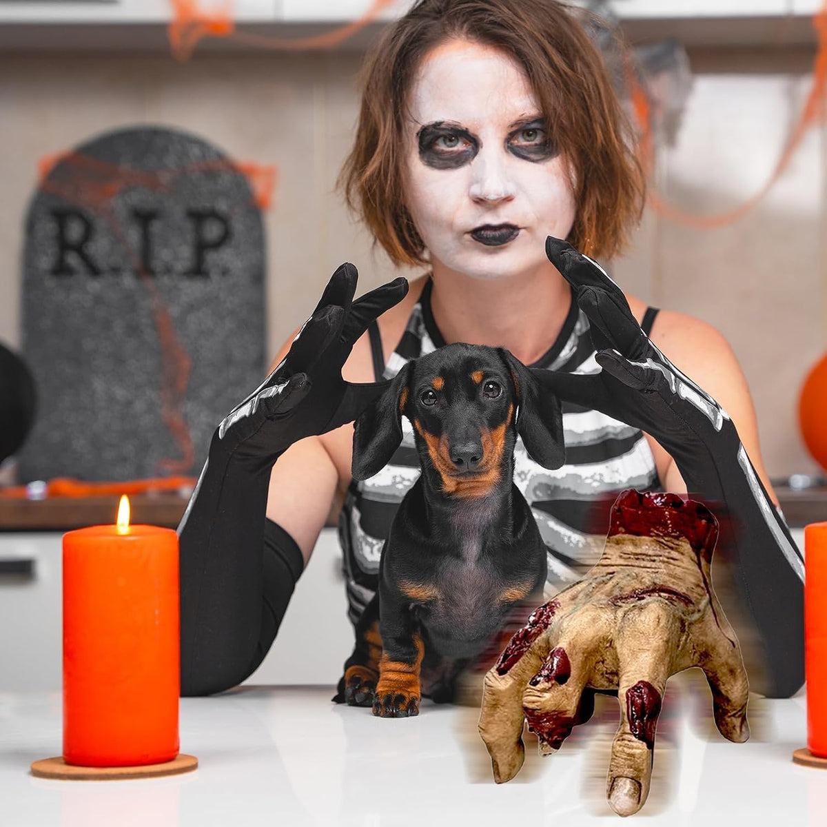 Ventayo – Animated Halloween Scary Hand Prop