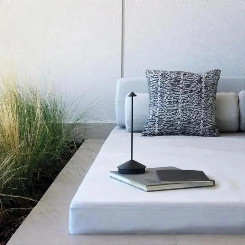 Zafferano Pina Pro Cordless Rechargeable Table Lamp