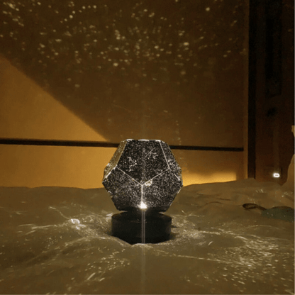 Hudson & Jurgen – Celestial Night Light Projector with Adjustable Illumination for Dreamy Ambiance