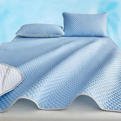 Hudson & Jurgen – Cooling Mattress Pad with Breathable Ice Silk Fabric | Soft Design for Comfortable Summer Sleep