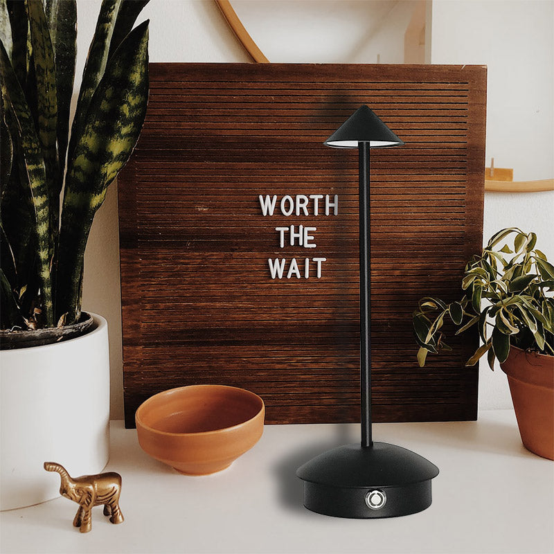 Zafferano Pina Pro Cordless Rechargeable Table Lamp