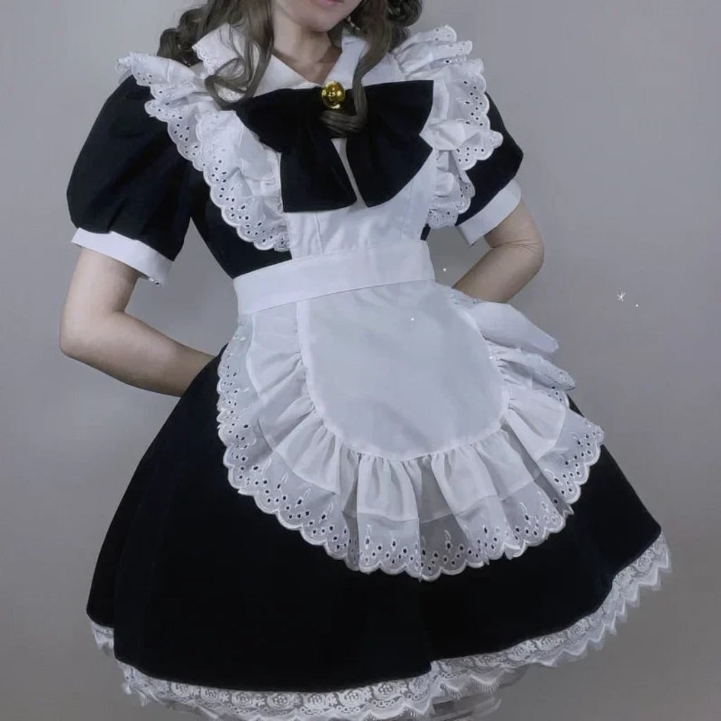 Hudson & Jurgen – Elegant Gothic Maid Costume Set with Ruffled Dress & Apron for Halloween