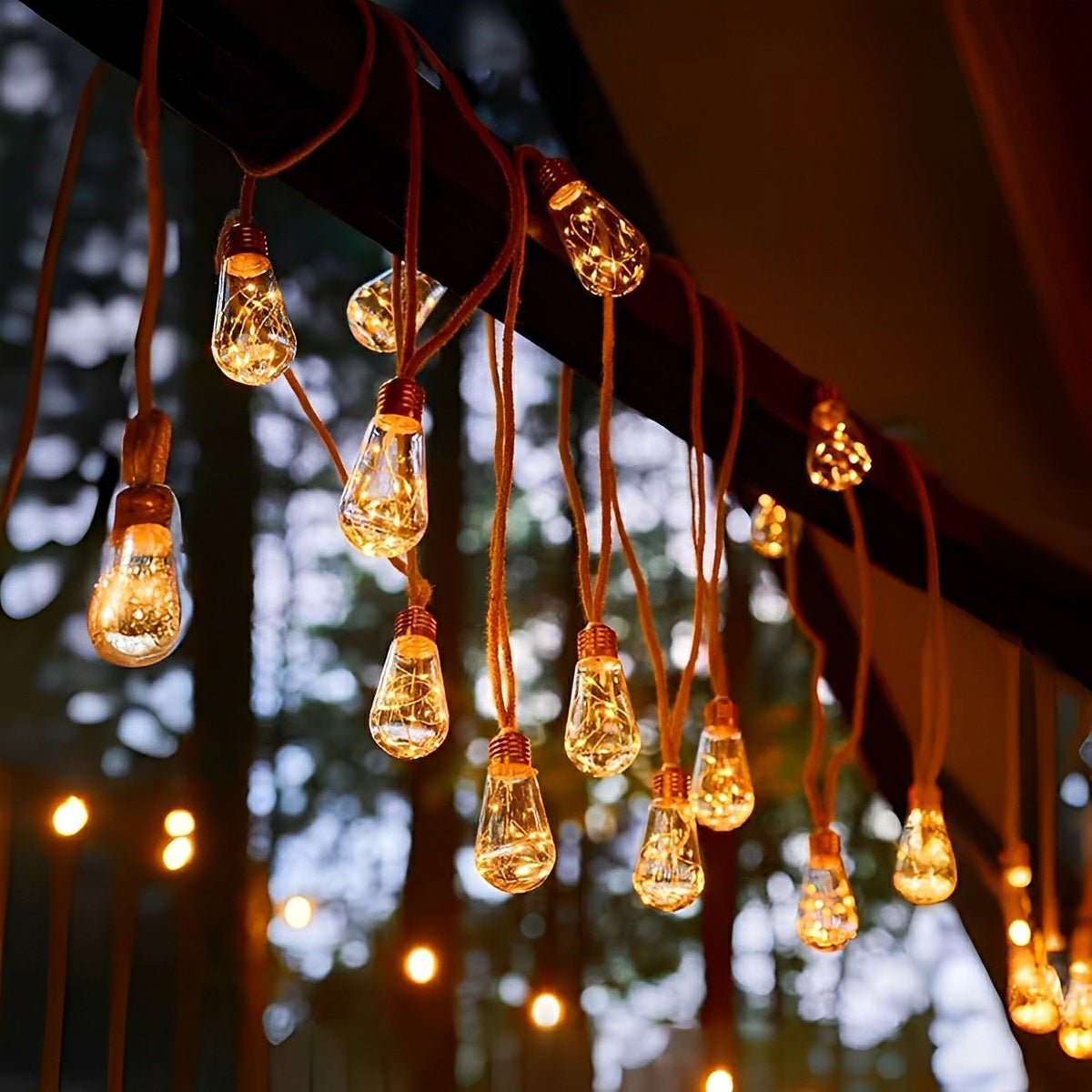 Hudson & Jurgen – Outdoor String Lights | Solar-Powered LED Bulbs with Hemp Rope Design | Warm White Light for Patios and Gardens
