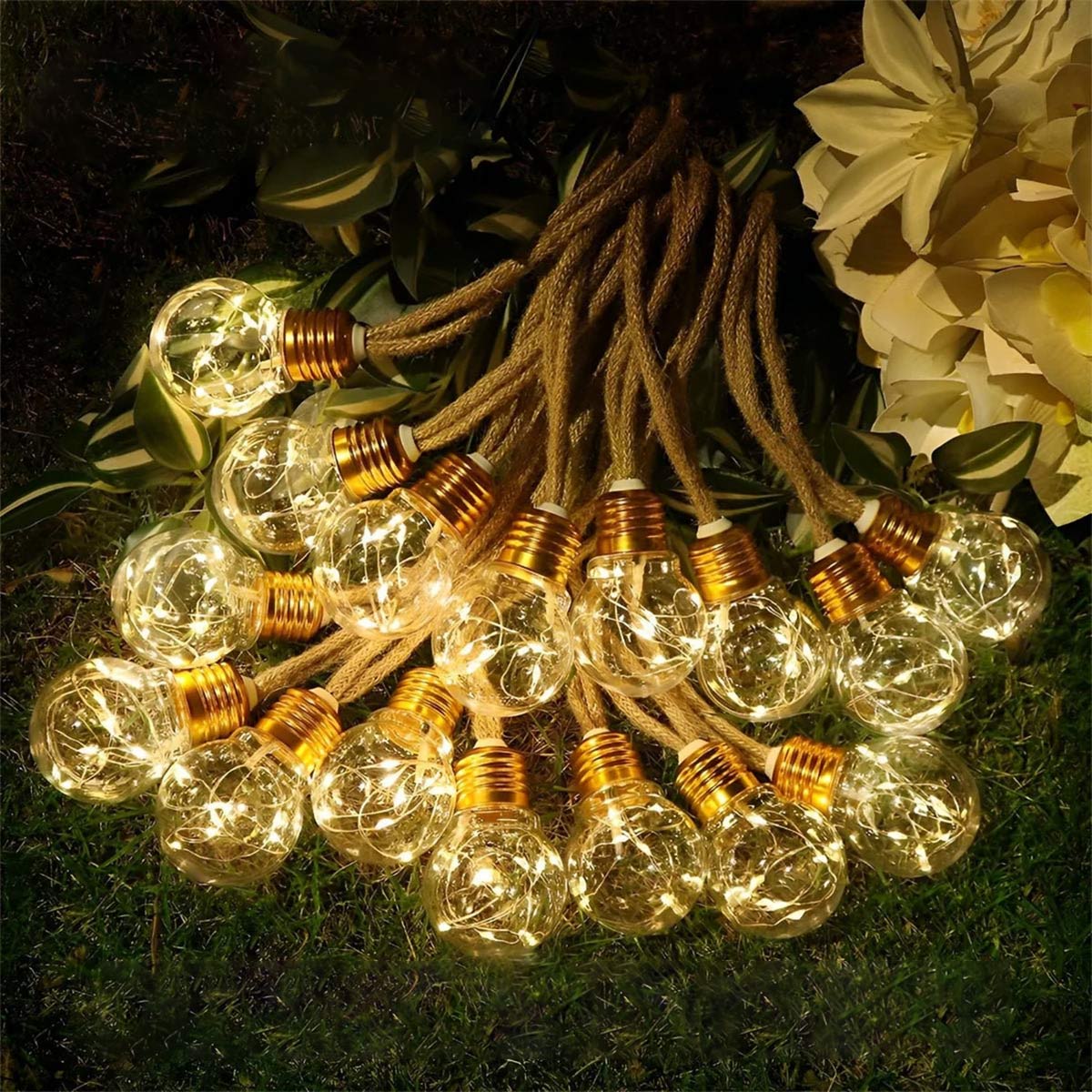Hudson & Jurgen – Outdoor String Lights | Solar-Powered LED Bulbs with Hemp Rope Design | Warm White Light for Patios and Gardens