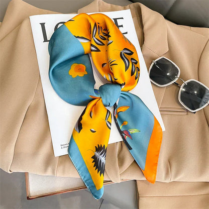 Hudson & Jurgen – Silk Charm Scarf | Plaid Pattern, Versatile Accessory