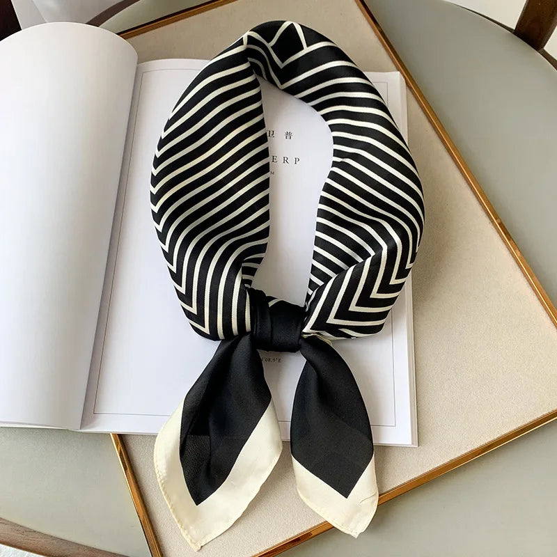Hudson & Jurgen – Silk Charm Scarf | Plaid Pattern, Versatile Accessory