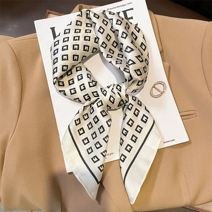 Hudson & Jurgen – Silk Charm Scarf | Plaid Pattern, Versatile Accessory