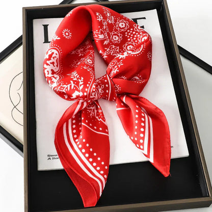 Hudson & Jurgen – Silk Charm Scarf | Plaid Pattern, Versatile Accessory